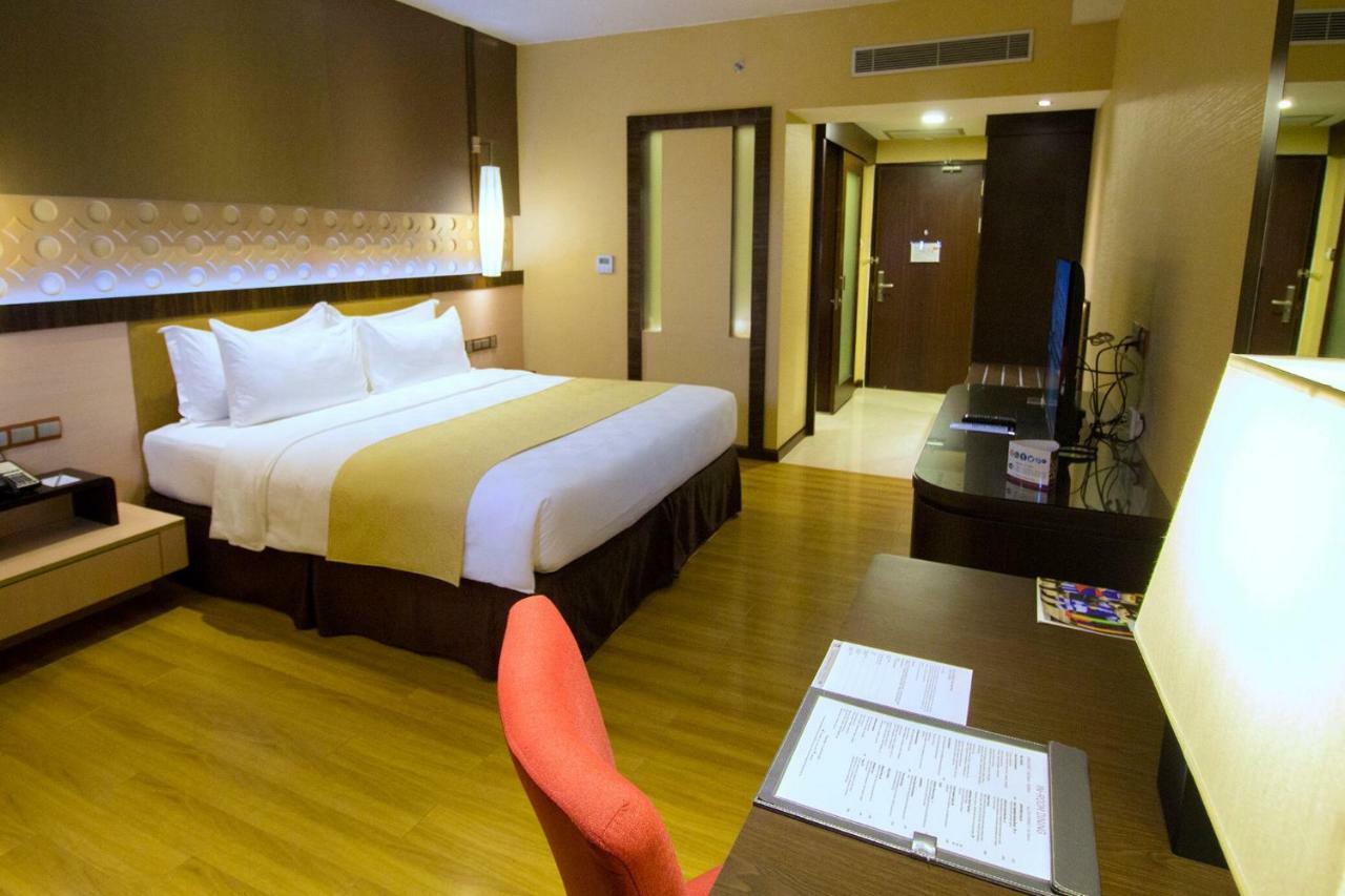 Grand Lagoi Hotel Bintan Екстериор снимка